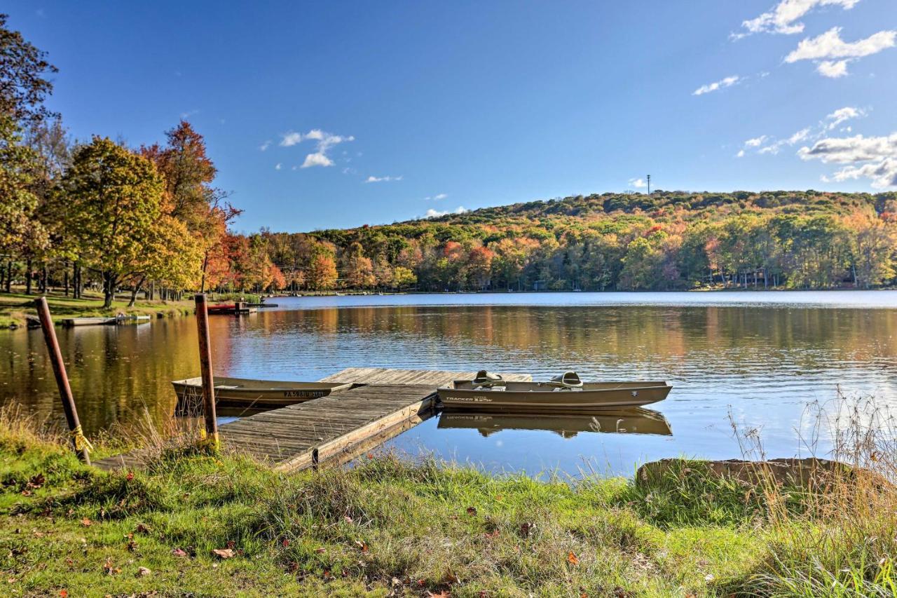 Pet-Friendly Pocono Lake Oasis With Hot Tub! Exterior foto