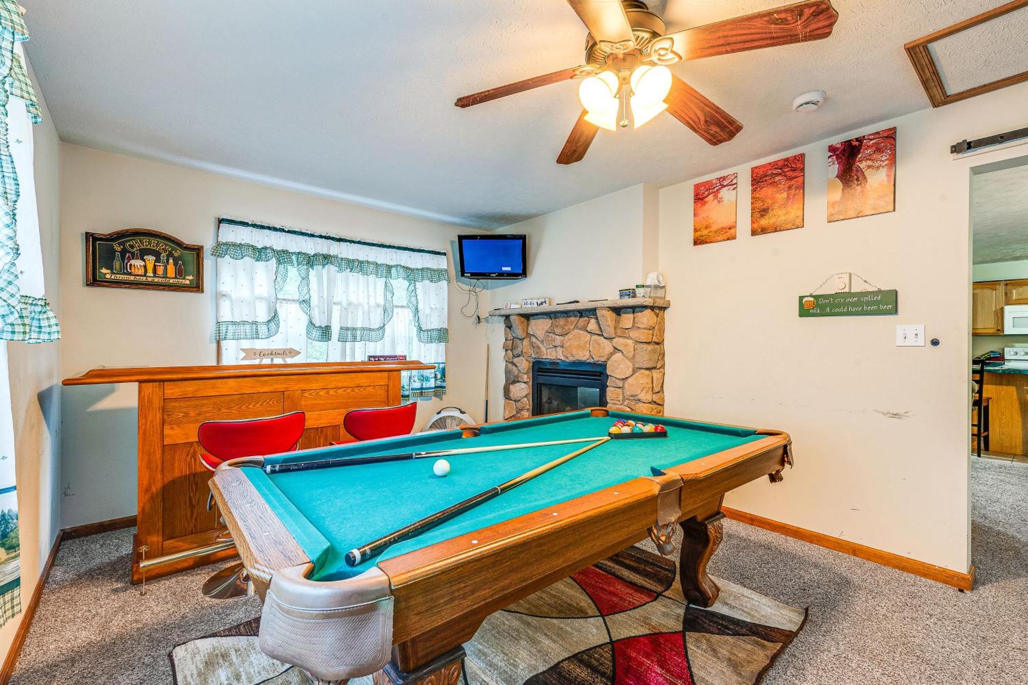 Pet-Friendly Pocono Lake Oasis With Hot Tub! Exterior foto